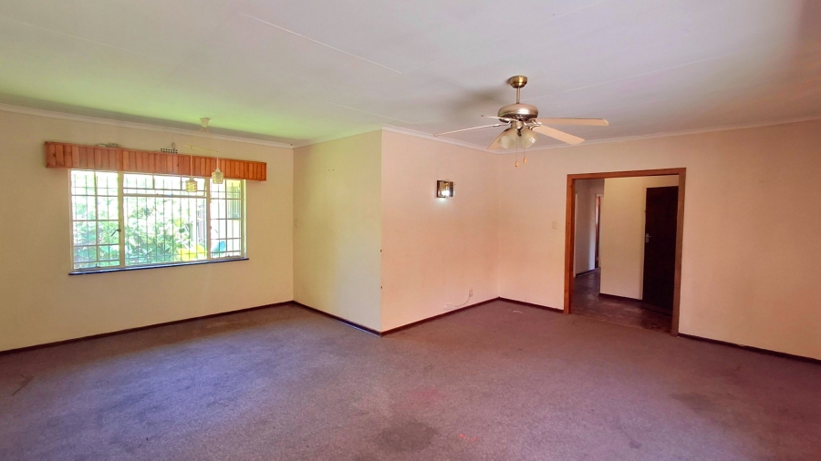 3 Bedroom Property for Sale in Roodia Free State